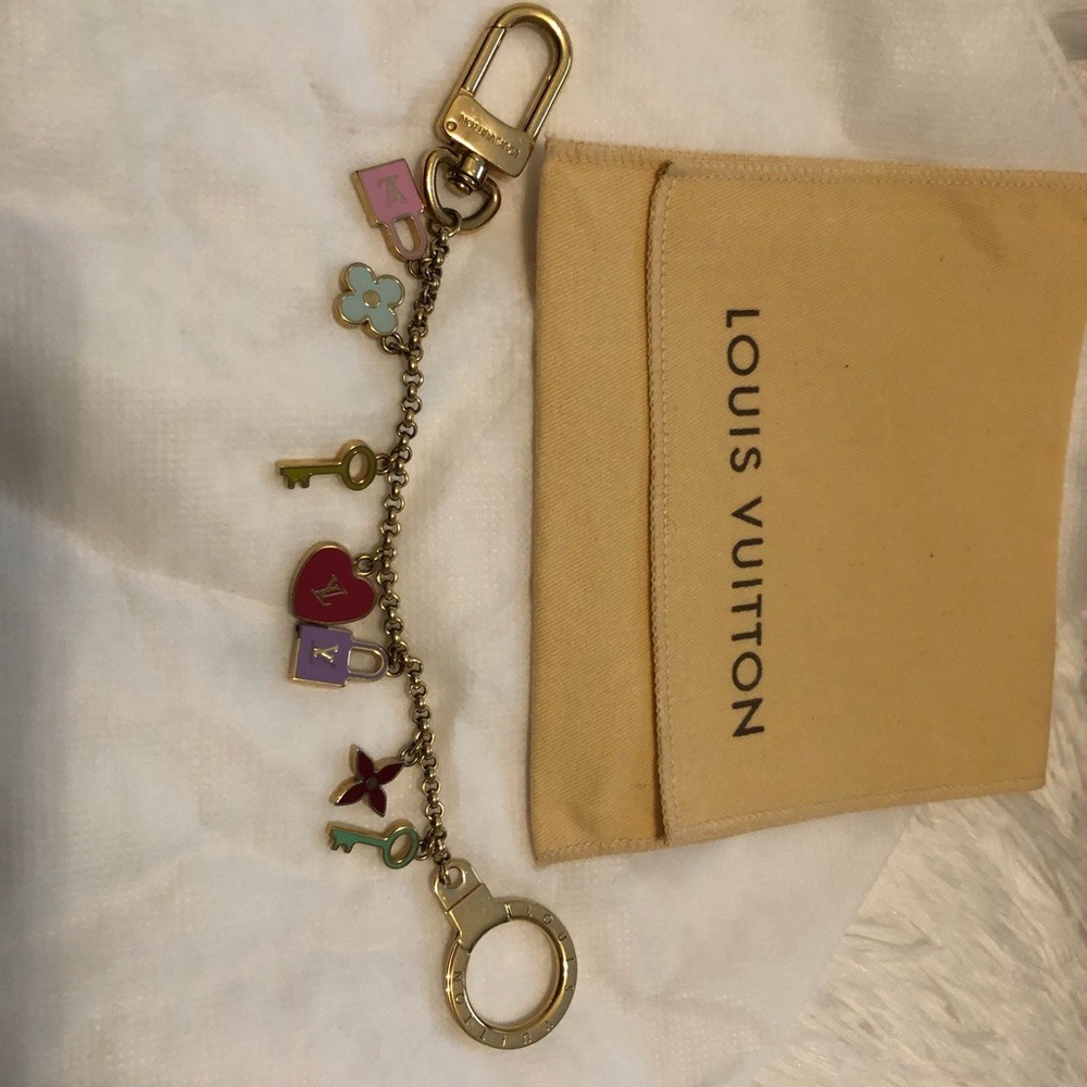 Louis Vuitton keychain porte cles